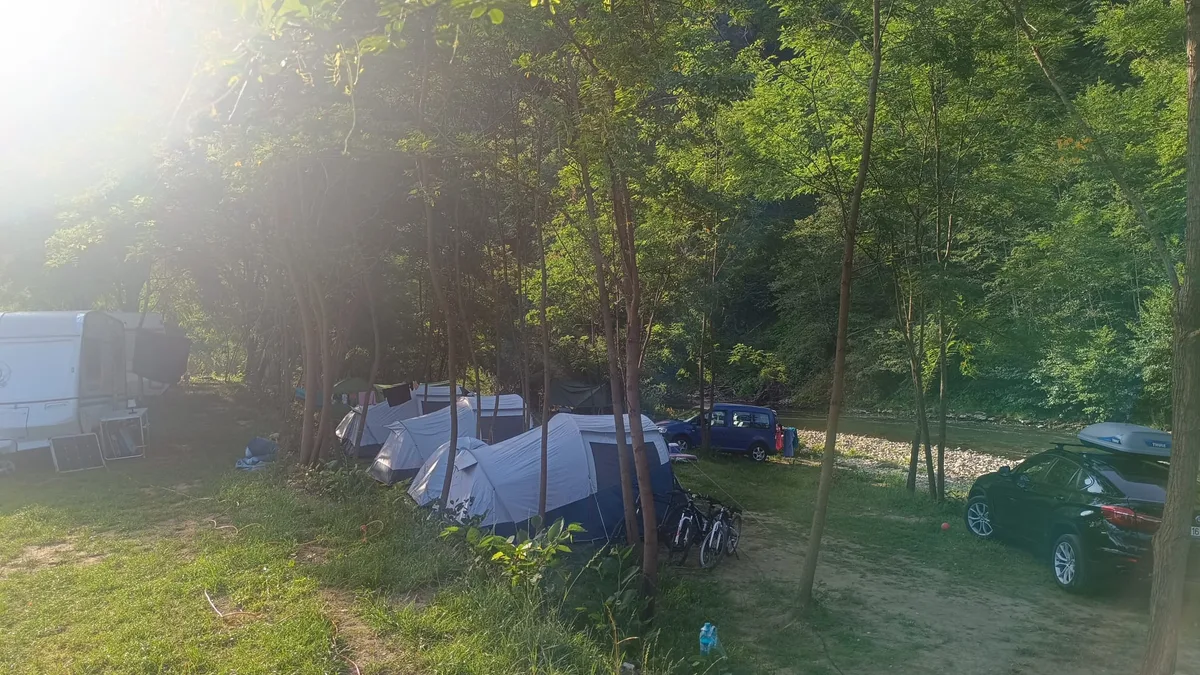 Tent